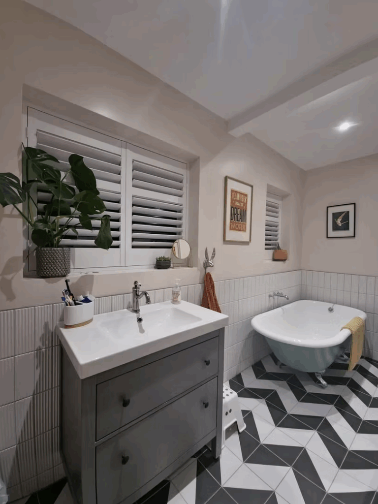 retro bathroom refurbishment