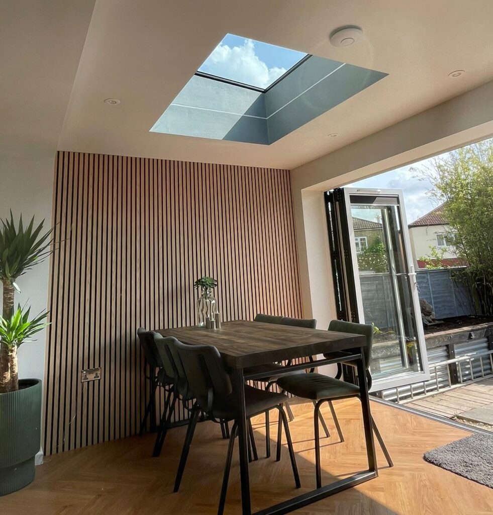 otterbourne_extension_with_skylight